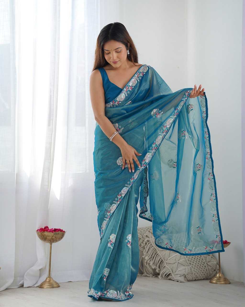 Designer Net Saree with Embroidered Border & Unstitched Banglori Silk Blouse – Party & Festive Wear (Morpich)
