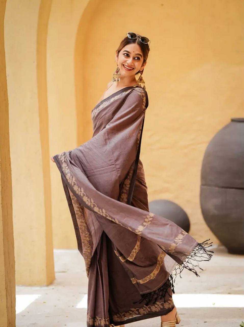 Gray Designer Linen Cotton Saree with Floral Border Detailing