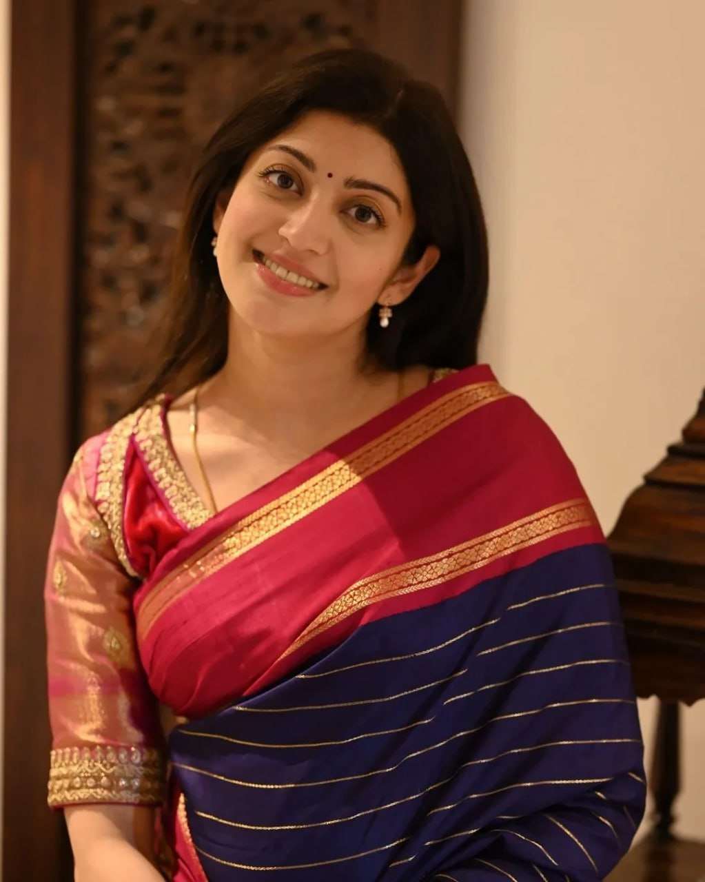Banarasi Soft Silk Saree with Gold Zari Stripes – Dual Shade Contrast Pallu & Unstitched Blouse - House of ViDi