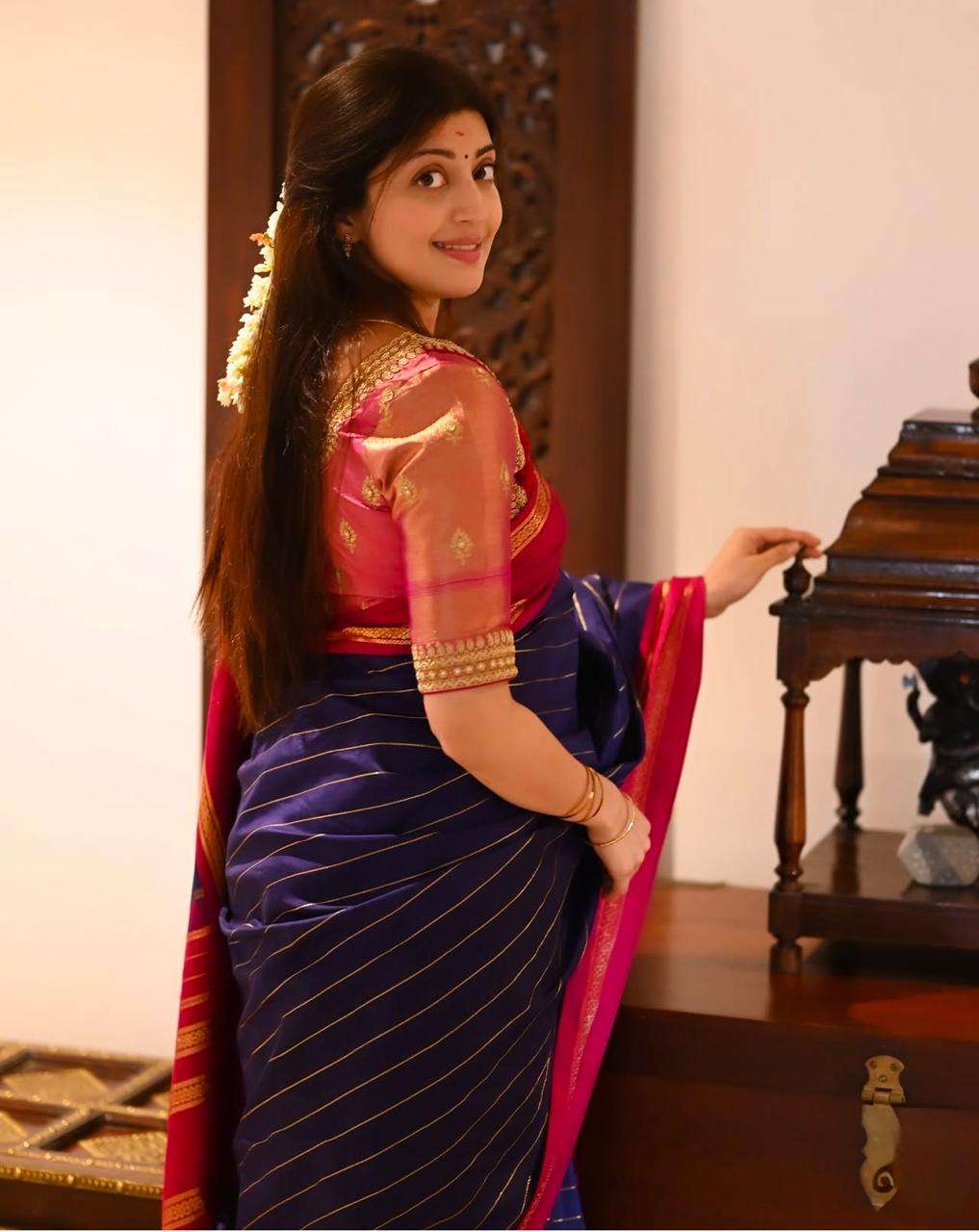 Banarasi Soft Silk Saree with Gold Zari Stripes – Dual Shade Contrast Pallu & Unstitched Blouse - House of ViDi
