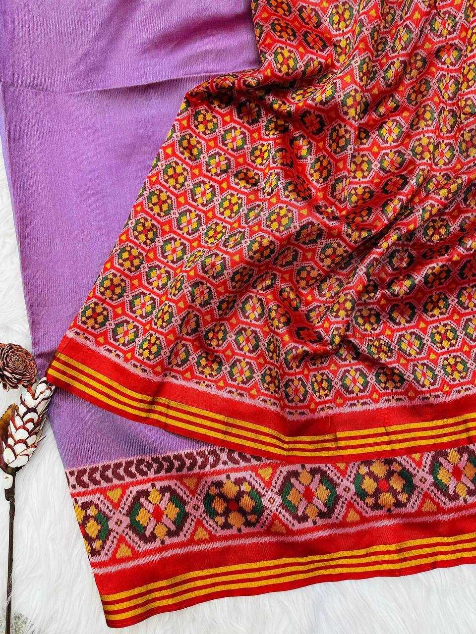 Lavender Pure Patola Silk Saree with Double Ikkat Print, Lagadi Pallu & Zari Border | Premium Soft Silk Saree - House of ViDi