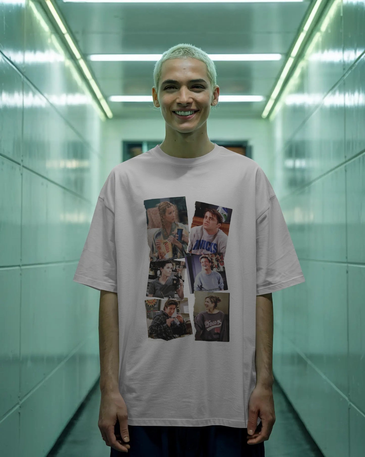 Oversized FRIENDS Collage T-Shirt – Iconic TV Show Moments Unisex Tee