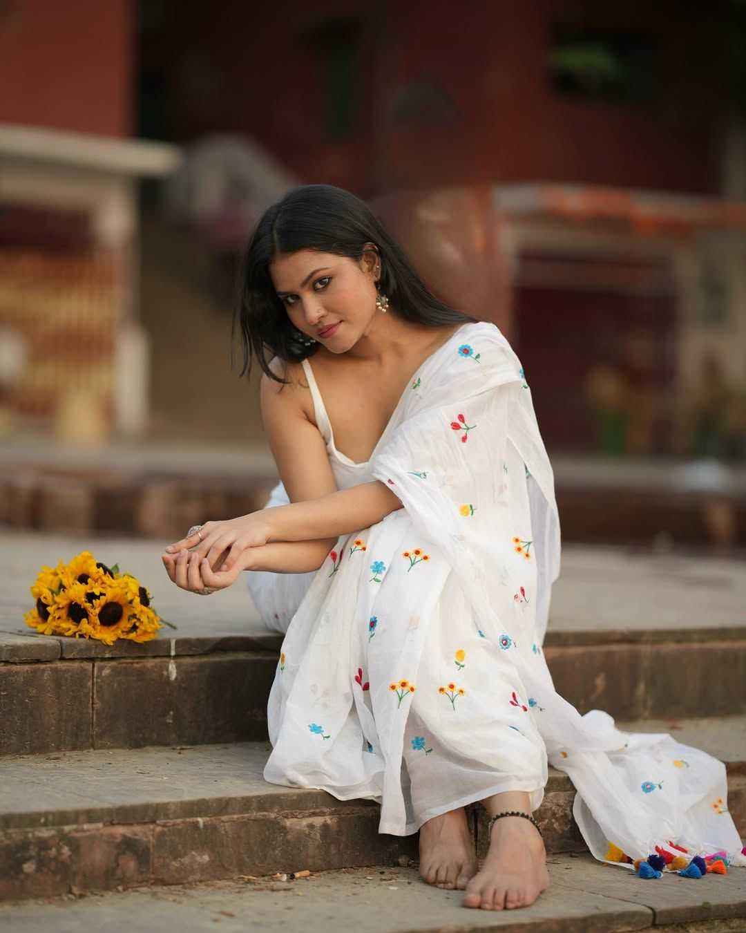 Soft Cotton Saree with Floral Embroidery & Tassel Pallu