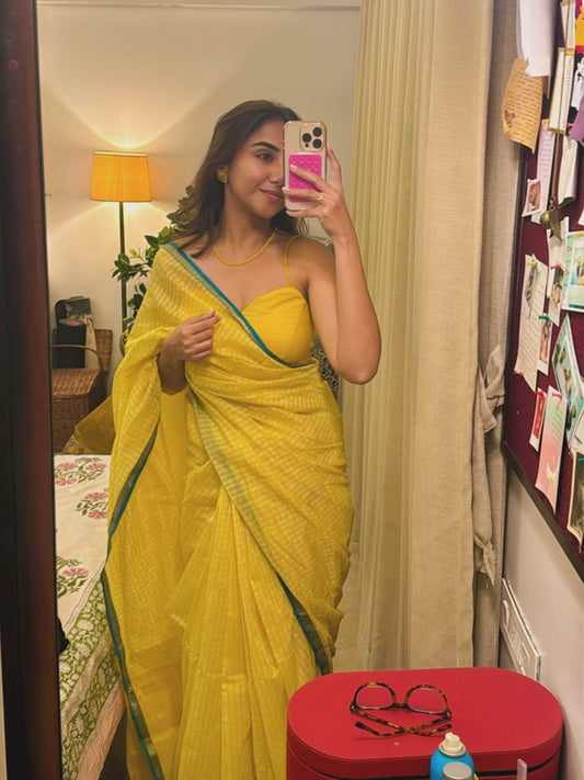 Prajakta Koli Inspired Maheshwari Handwoven Chex Buti Line Pallu Saree