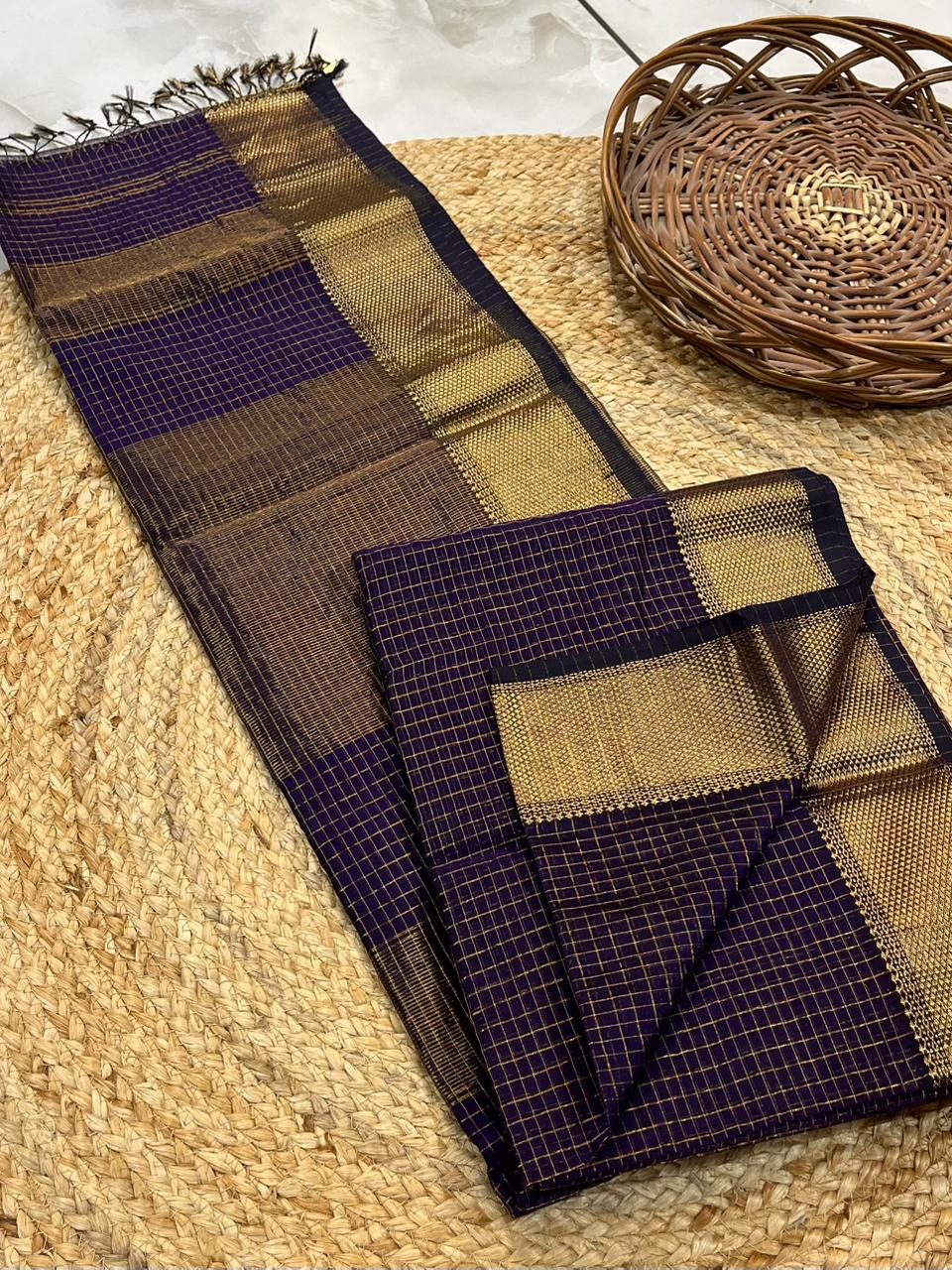 Purple Pure Maheshwari Handwoven Silk-Cotton Zari Checks Saree with Traditional Border