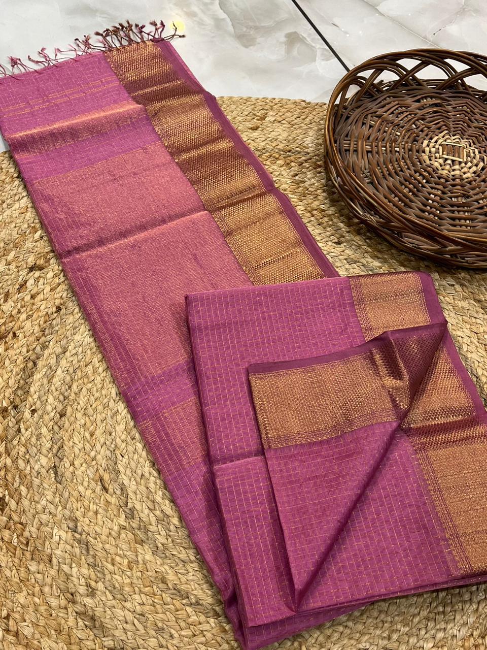 Rose Pink Pure Maheshwari Handwoven Silk-Cotton Zari Checks Saree with Traditional Border
