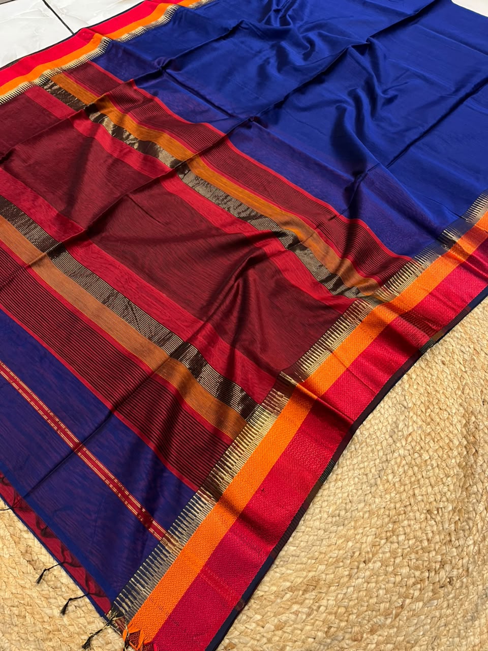 Royal Blue Pure Maheshwari Handwoven Multi-Kel Border Silk Cotton Saree