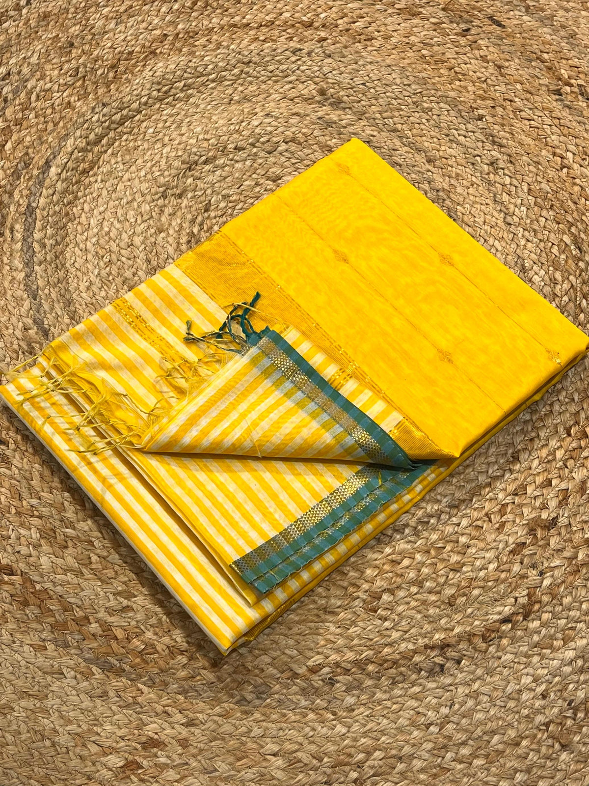 Prajakta Koli Inspired Maheshwari Handwoven Chex Buti Line Pallu Saree