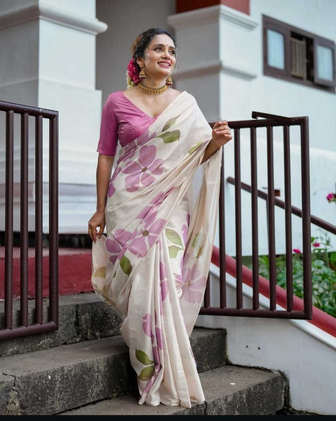Cream Floral Linen Tissue Silk Saree with Matching Blouse | Elegant Onam & Festival Wear Saree