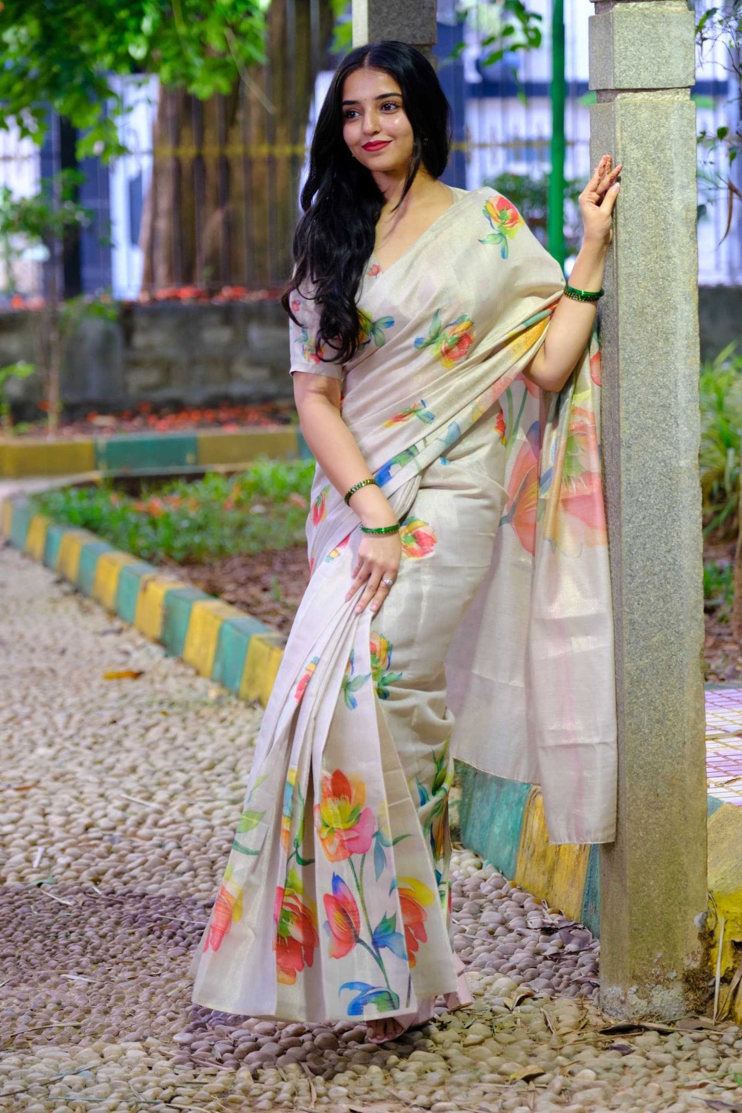 Cream Floral Tussar Silk Handloom Saree | Elegant Onam Collection Unstitched Saree