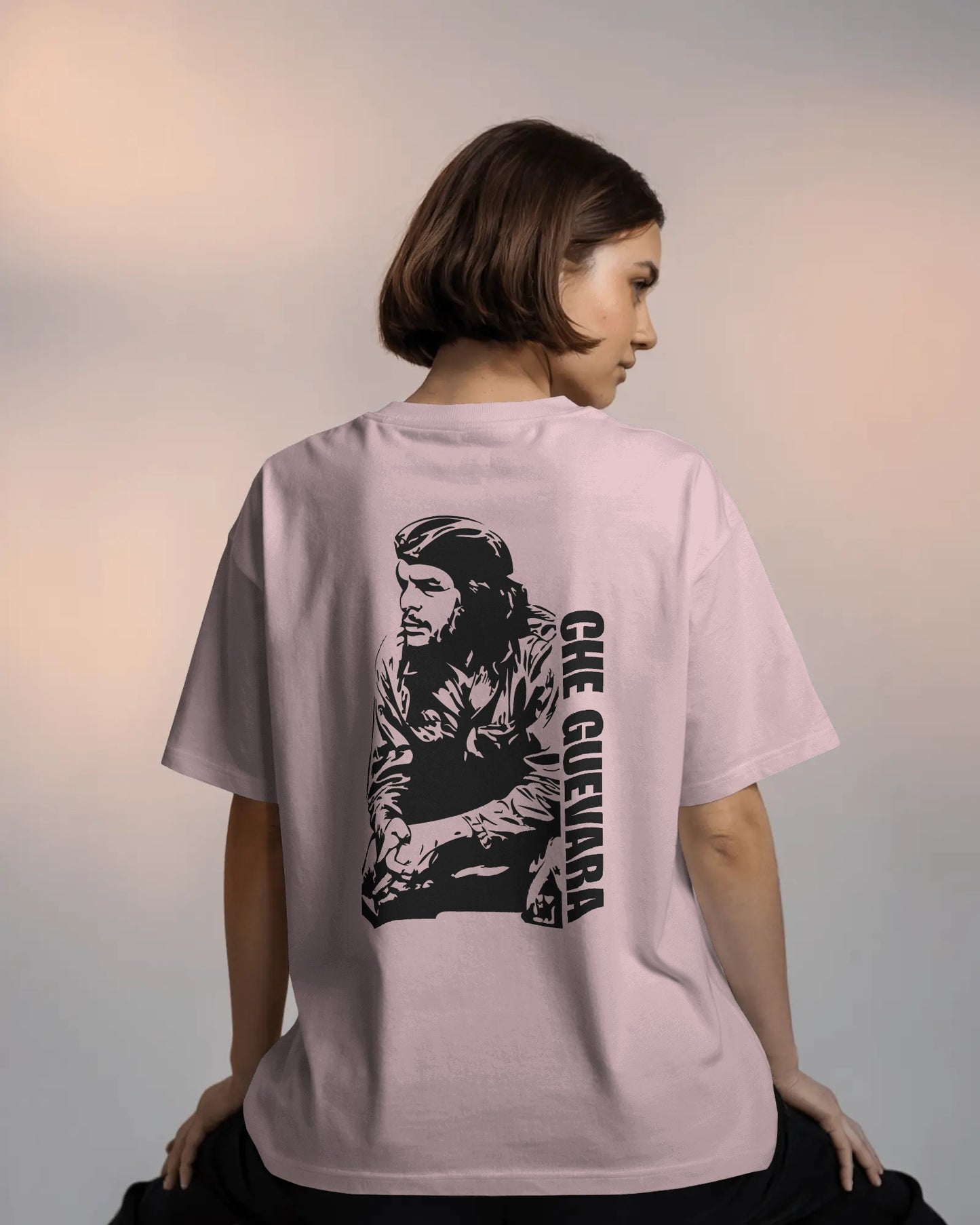Che Guevara Iconic Portrait – Unisex Oversized T-Shirt | Rebel. Visionary. Timeless.