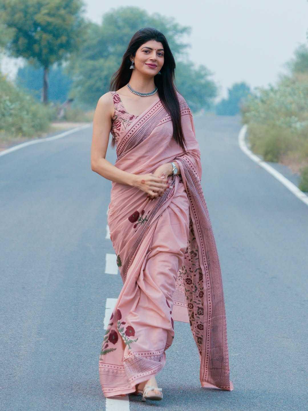 Printed Linen Festive Saree with Digital Blouse [Blush Pink] - House of ViDi