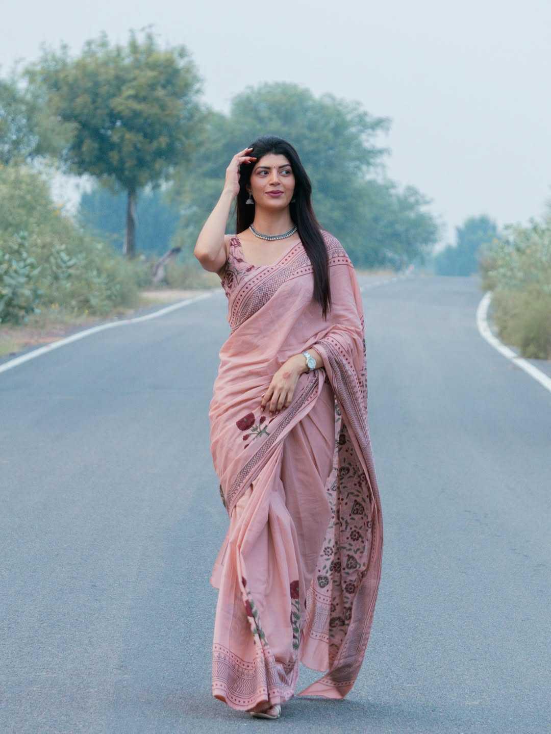 Printed Linen Festive Saree with Digital Blouse [Blush Pink] - House of ViDi