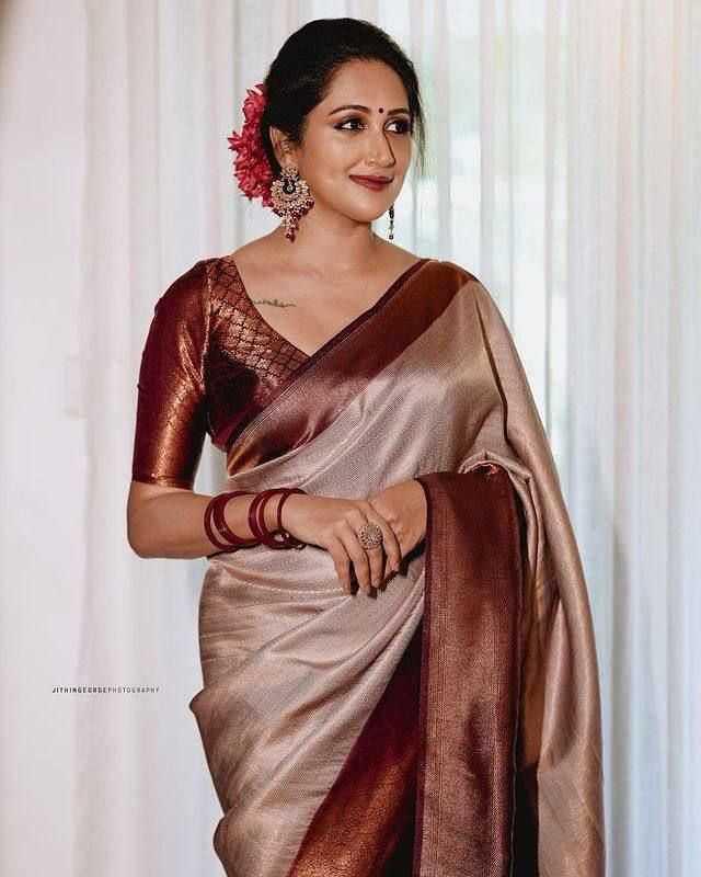 Onion Premium Soft Lichi Silk Saree with Rich Pallu & Jacquard Weaving | Designer Traditional Wear - House of ViDi