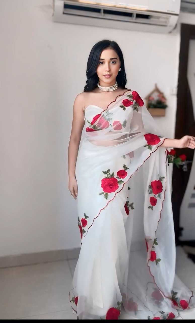 Taniya Mittal–Inspired Ready-to-Wear Organza Printed Saree with Unstitched Blouse | Designer Party Wear Saree [White]