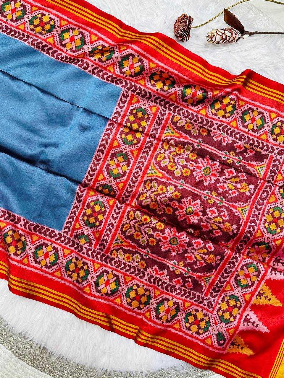 Firozi Pure Patola Silk Saree with Double Ikkat Print, Lagadi Pallu & Zari Border | Premium Soft Silk Saree - House of ViDi
