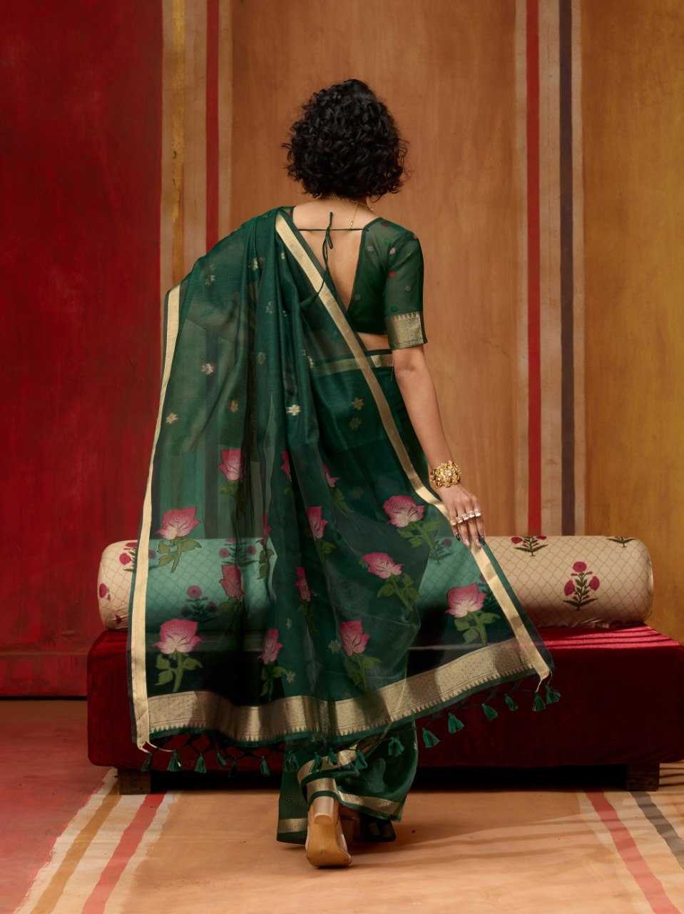 Green Handloom Silk Saree with Organza Pallu & Woven Design - House of ViDi
