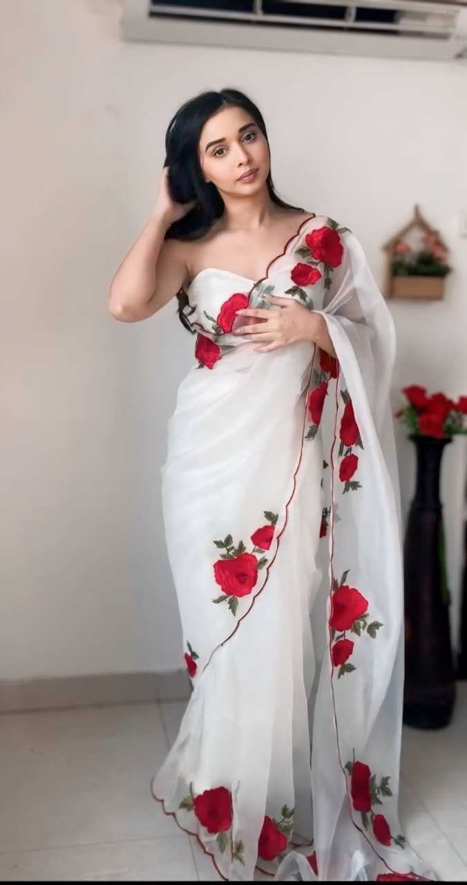 Taniya Mittal–Inspired Ready-to-Wear Organza Printed Saree with Unstitched Blouse | Designer Party Wear Saree [White]