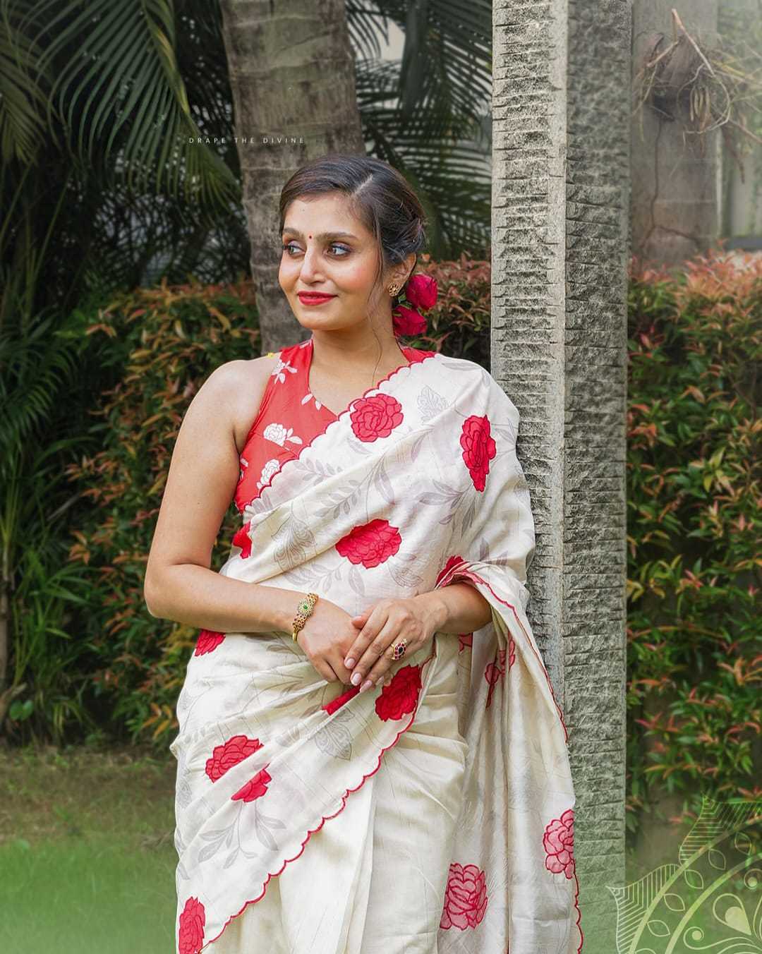 Tussar Silk Printed Saree with Floral Digital Print - House of ViDi