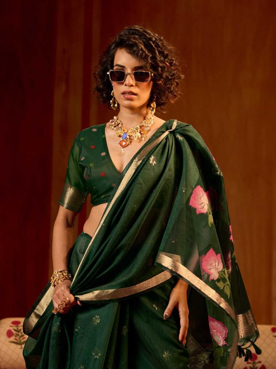 Green Handloom Silk Saree with Organza Pallu & Woven Design - House of ViDi