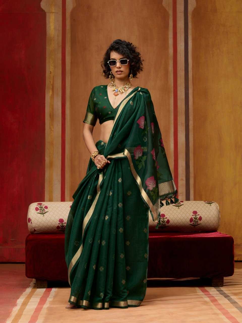 Green Handloom Silk Saree with Organza Pallu & Woven Design - House of ViDi