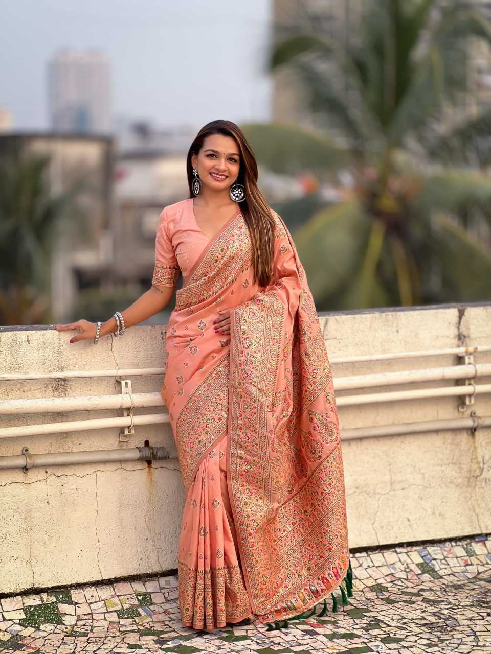 Luxury Pashmina Silk Saree with Golden Zari Work - Traditional Indian Wedding Saree with Unstitched Blouse Piece [Onion] - House of ViDi