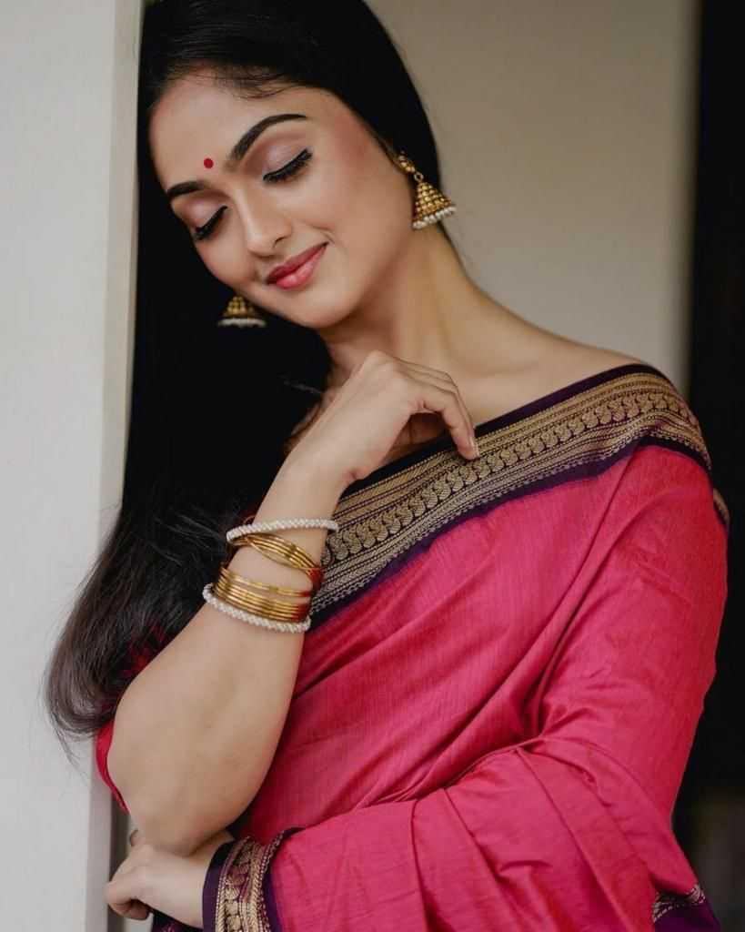 Rani Soft Lichi Silk Saree with Rich Pallu & All-Over Jacquard Weaving | Designer Traditional Silk Saree - House of ViDi