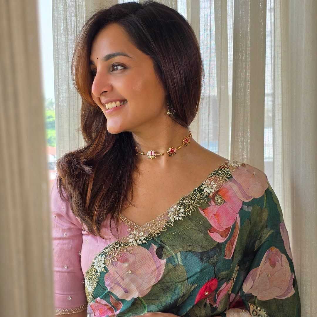 Manju Warrier‑Inspired Soft Chiffon Saree with Digital Floral Print & Moti Cut‑Dana Embellishments - House of ViDi