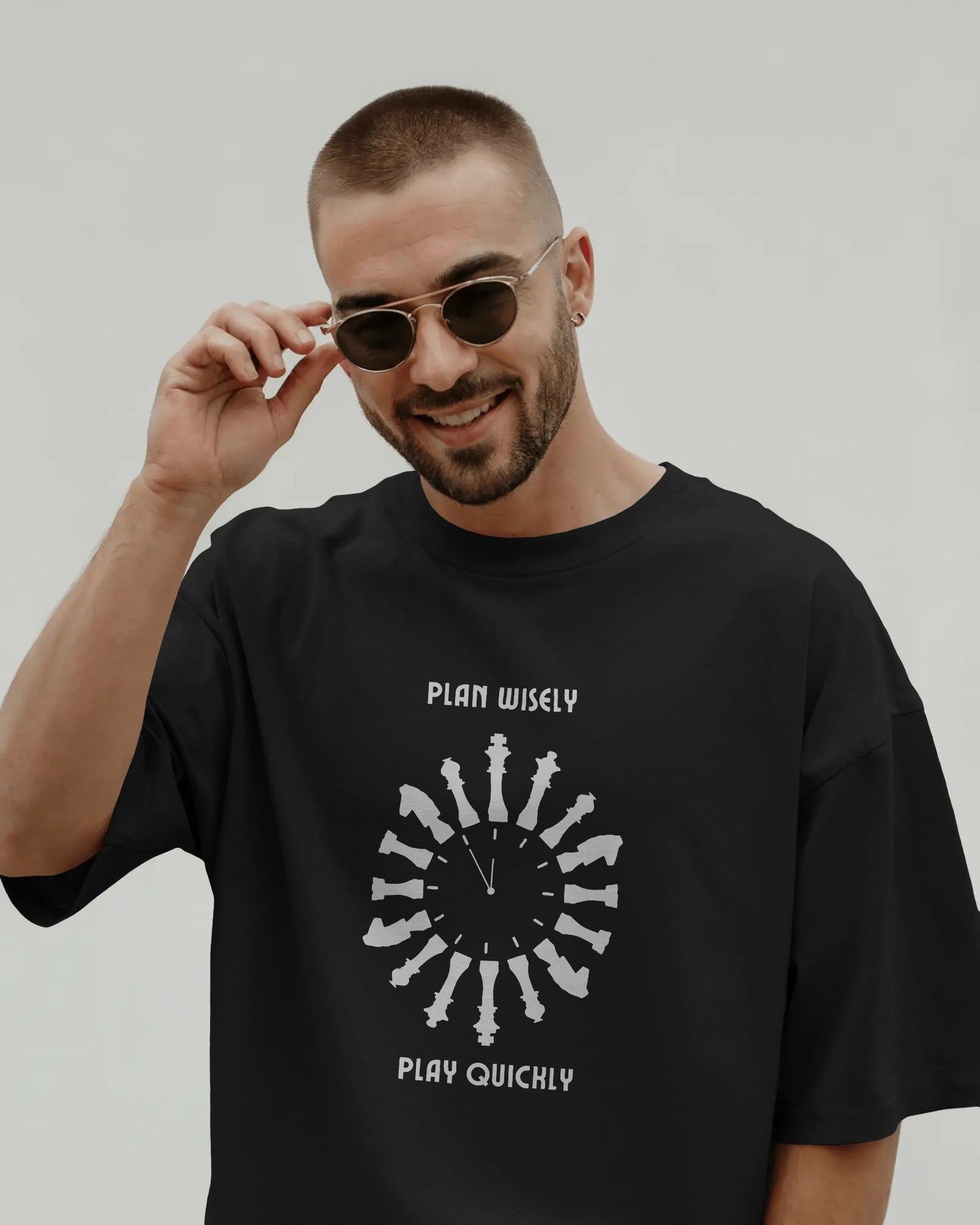 Plan Wisely Play Quickly – Unisex Oversized T-Shirt | Think Sharp. Move Fast.