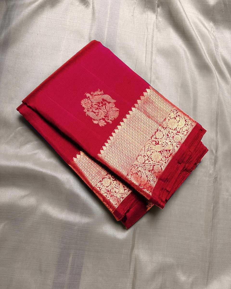 Red Elegant Banarasi Soft Silk Zari Woven Saree with Rich Border & Blouse Piece - House of ViDi
