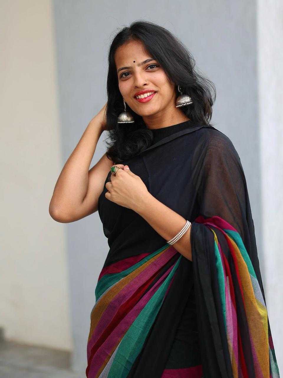 Premium Black Linen Saree with Tassels - House of ViDi
