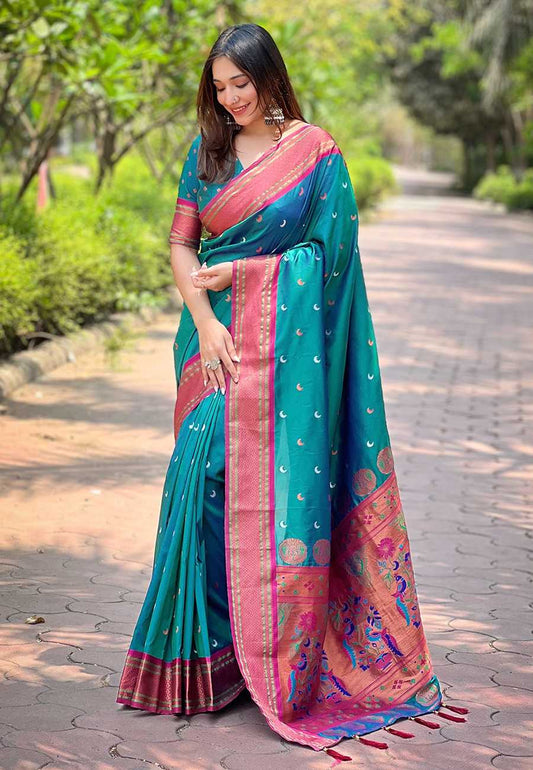 Designer Chandrakor Paithani Saree | Contrast Zari Border & Meenakari Pallu ✨ | Perfect for Weddings & Traditional Ceremonies (Dark Green)
