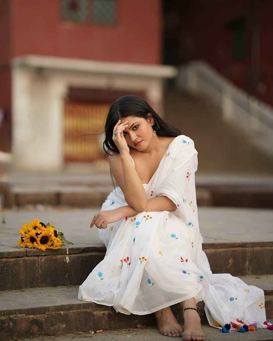 Soft Cotton Saree with Floral Embroidery & Tassel Pallu